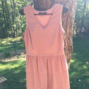 Doe & Rae short lilac bridesmaid dress